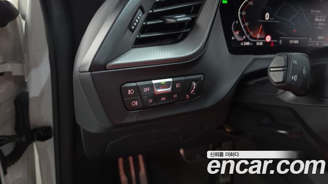 BMW 2-Series 2021 — photo 26