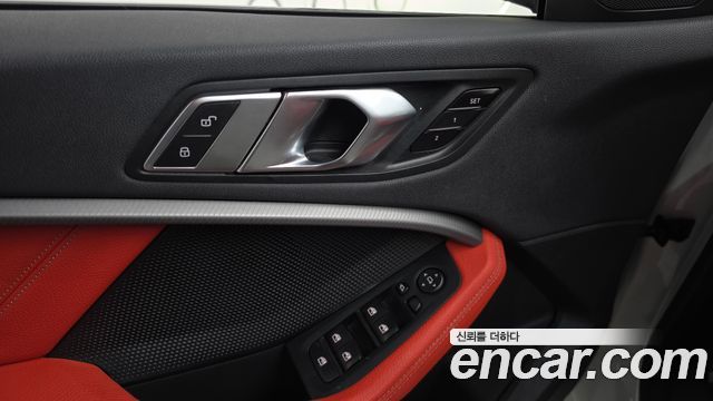 BMW 2-Series 2021 — photo 28