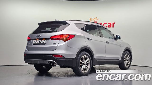 Hyundai Santafe 2015 — photo 2