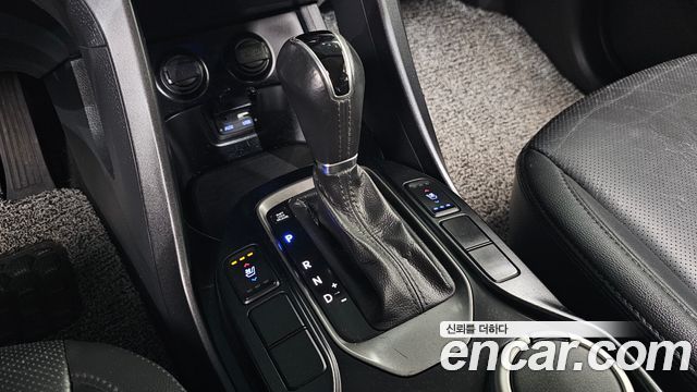 Hyundai Santafe 2015 — photo 9