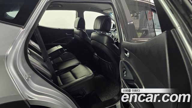 Hyundai Santafe 2015 — photo 11