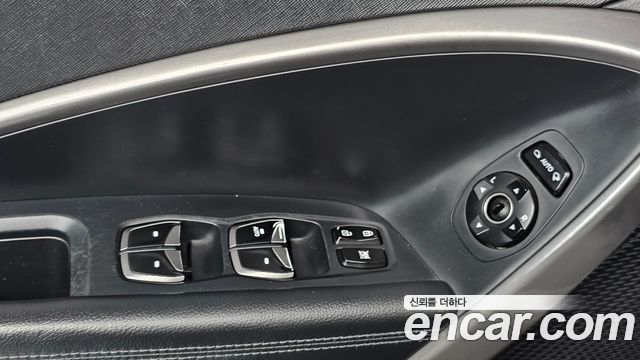 Hyundai Santafe 2015 — photo 12