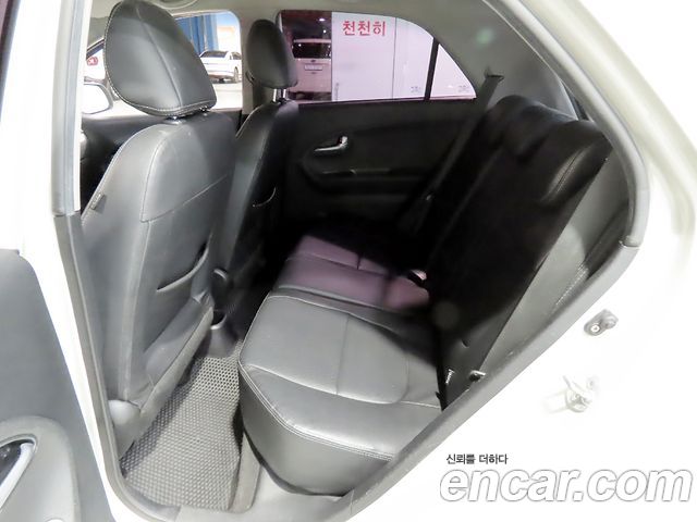 Kia morning 2015 — photo 12