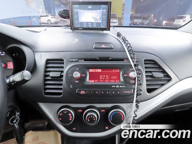 Kia morning 2015 — photo 17