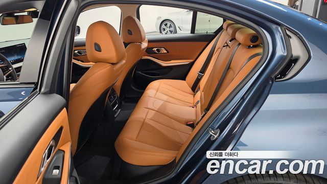 BMW 3-Series 2026 — photo 17