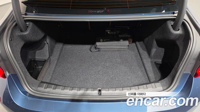 BMW 3-Series 2026 — photo 22