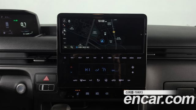 Hyundai Staria 2023 — photo 18