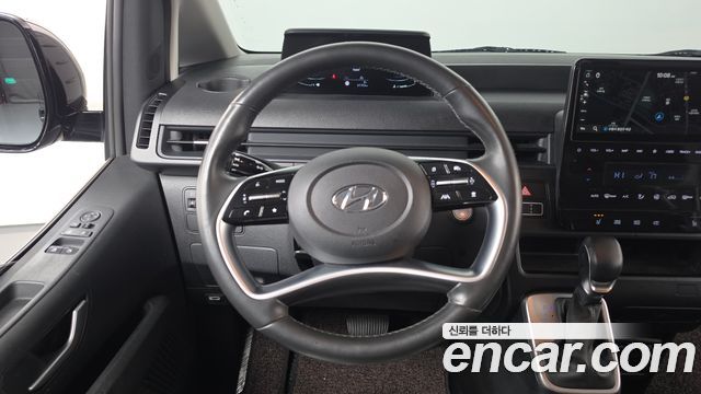 Hyundai Staria 2023 — photo 19