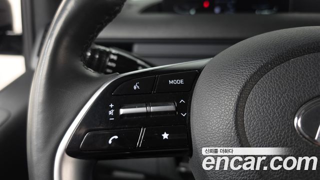 Hyundai Staria 2023 — photo 23