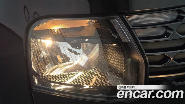 Hyundai Staria 2023 — photo 8