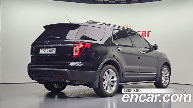 Ford Explorer 2014 — photo 2
