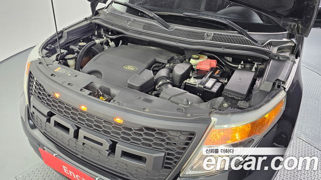 Ford Explorer 2014 — photo 6