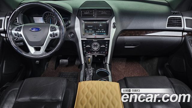 Ford Explorer 2014 — photo 7