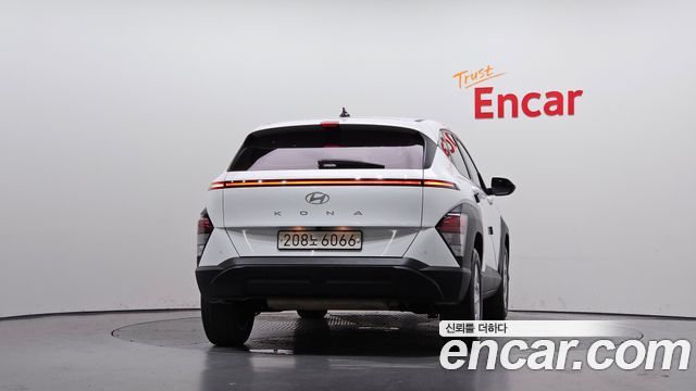 Hyundai Kona 2023 — photo 4