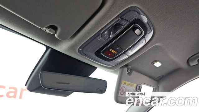 Hyundai Kona 2023 — photo 25