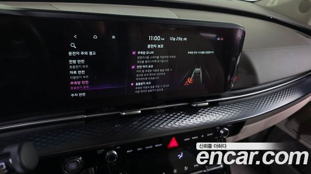 Kia Canival 2021 — photo 20