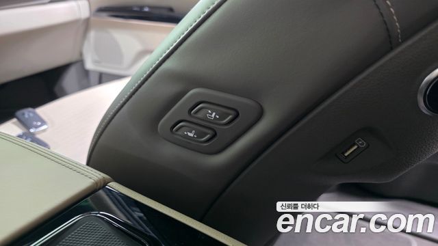 Kia Canival 2021 — photo 27