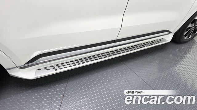 Kia Canival 2021 — photo 33