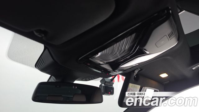 BMW Gran Turismo 2021 — photo 26