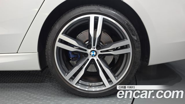 BMW Gran Turismo 2021 — photo 7