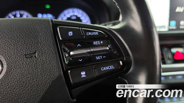 Hyundai Grandeur 2018 — photo 22