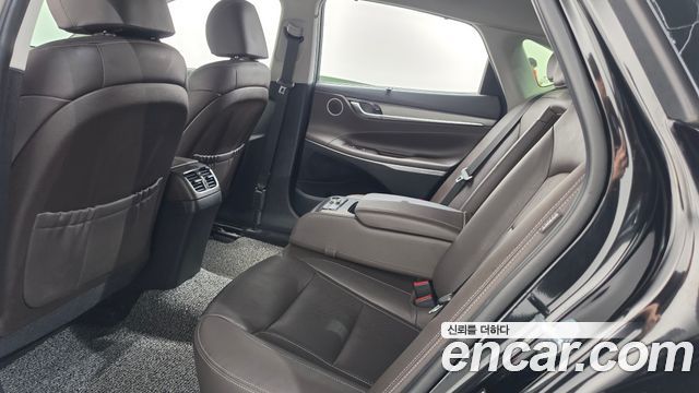 Hyundai Grandeur 2018 — photo 24
