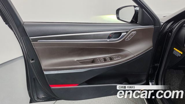 Hyundai Grandeur 2018 — photo 14