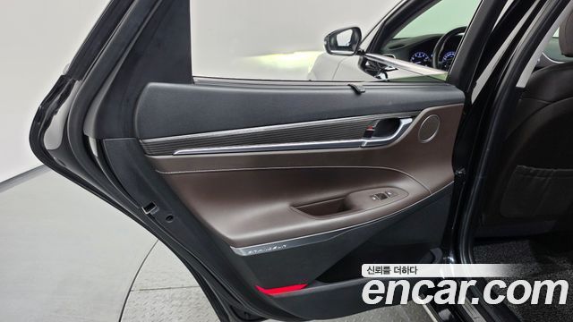 Hyundai Grandeur 2018 — photo 15