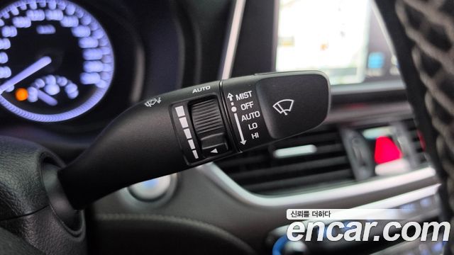 Hyundai Grandeur 2018 — photo 28
