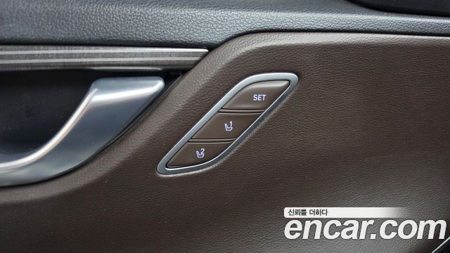 Hyundai Grandeur 2018 — photo 32
