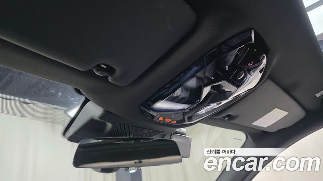 BMW 5-Series 2024 — photo 26