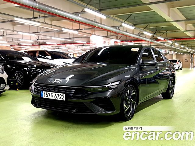 Hyundai AVANTE 2026 — photo 1