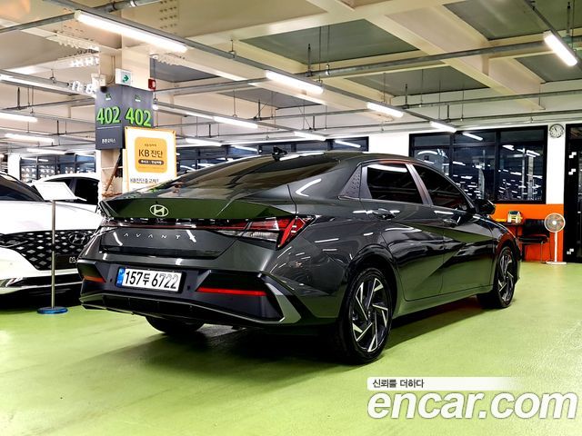 Hyundai AVANTE 2026 — photo 2