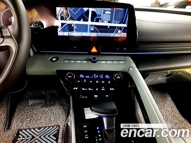 Hyundai AVANTE 2026 — photo 13