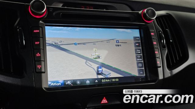 Kia Sportage 2013 — photo 16