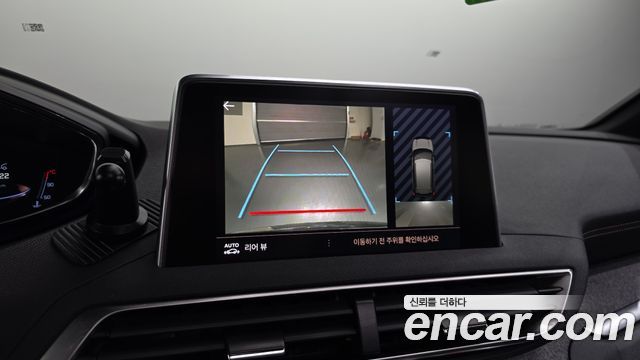 Peugeot 3008 2019 — photo 15