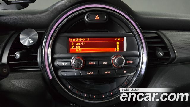 Mini Cooper 2015 — photo 14