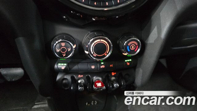 Mini Cooper 2015 — photo 15