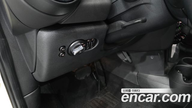 Mini Cooper 2015 — photo 17