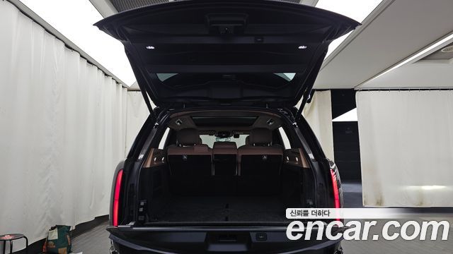 Land Rover Range Rover 2023 — photo 26