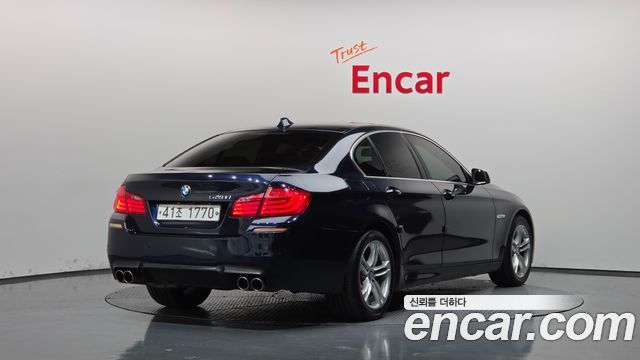 BMW 5-Series 2012 — photo 2