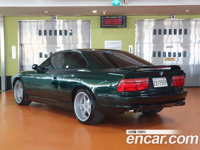 BMW 8-Series 1995 — photo 4
