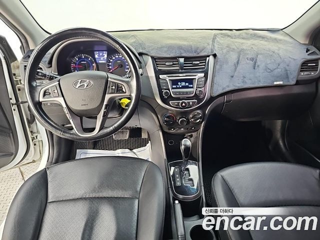 Hyundai Accent 2015 — photo 5