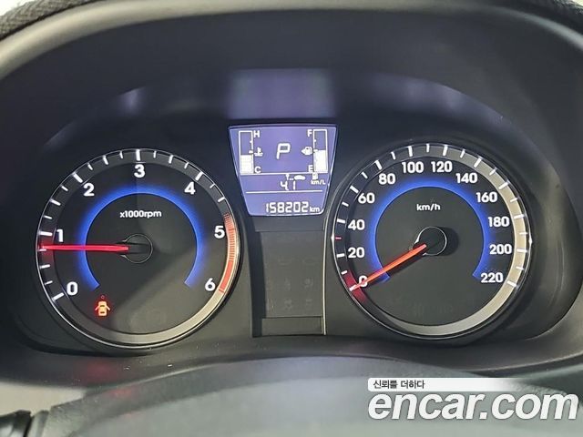 Hyundai Accent 2015 — photo 7