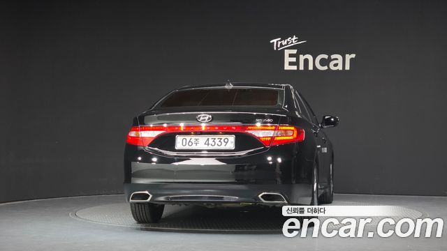 Hyundai Grandeur 2017 — photo 4