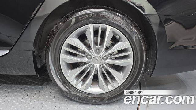 Hyundai Grandeur 2017 — photo 7