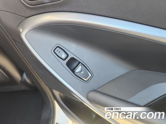 Hyundai Santafe 2014 — photo 11