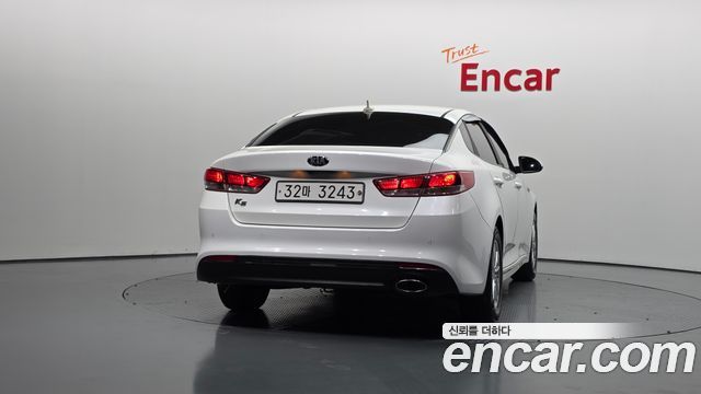 Kia K5 2016 — photo 4