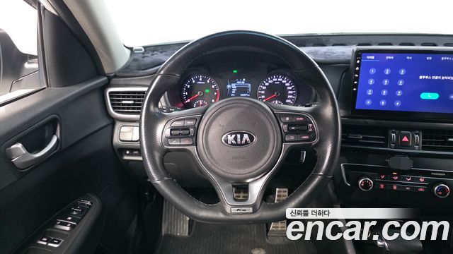 Kia K5 2016 — photo 19