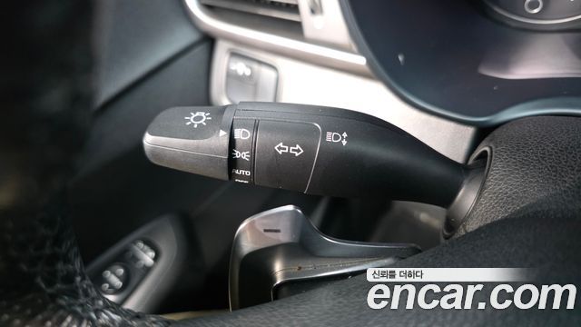 Kia K5 2016 — photo 24